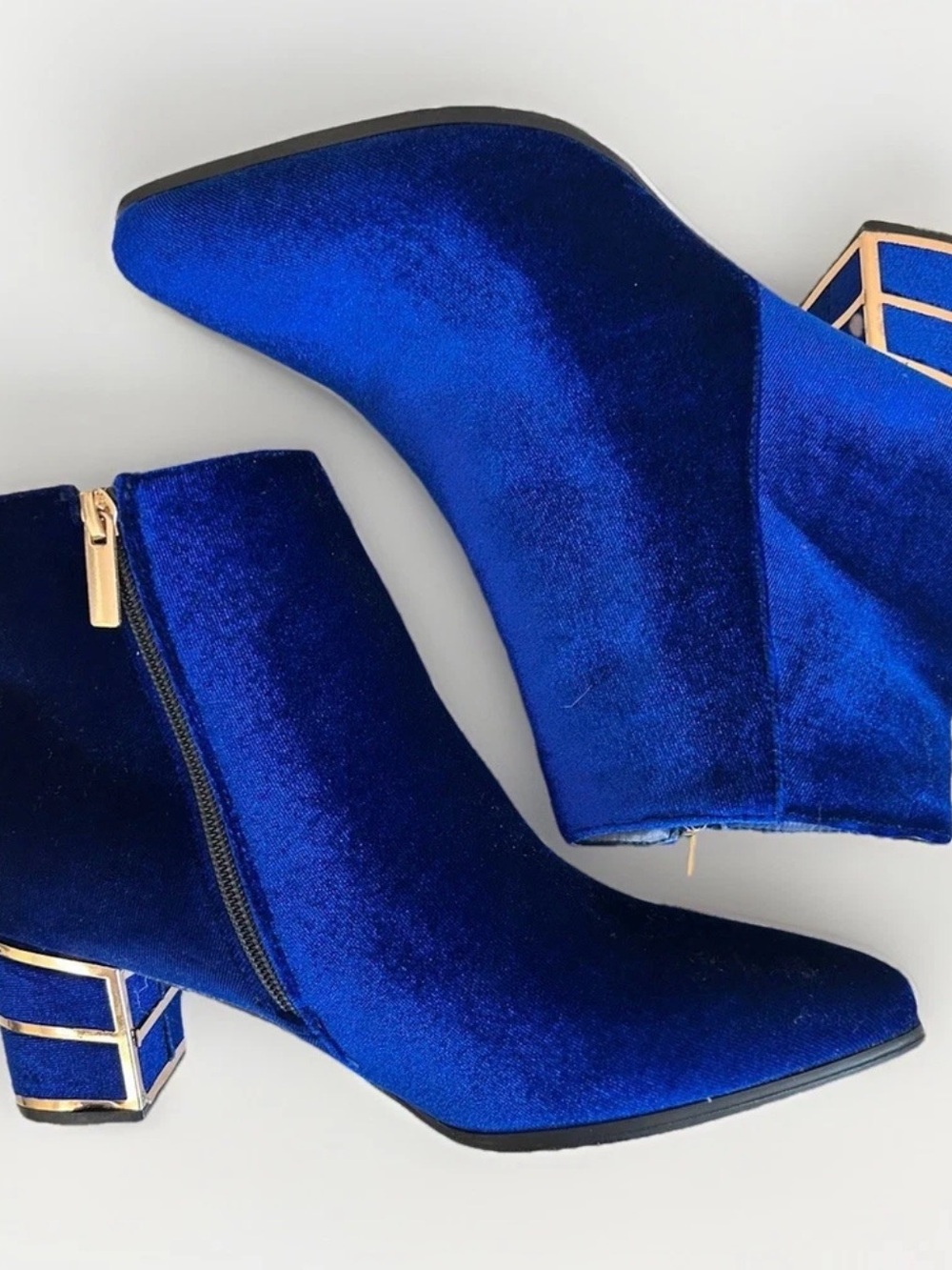 Cloudwalkers by Avenue- Size 12 Wide - Velvet Blue Booties